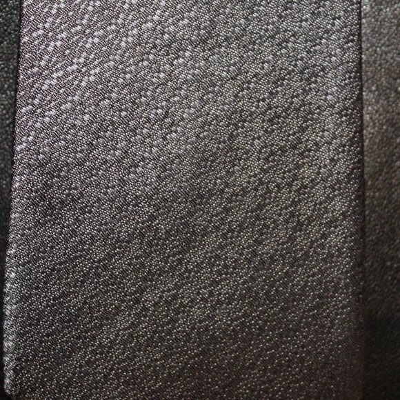 Elegant Grey Silk Neckwear TIE by Artisans Angkor NWT - Picture 3 of 7